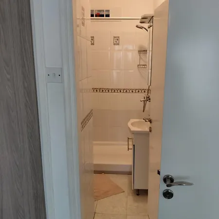 Lägenhet Panoramic Sea View Larnaca