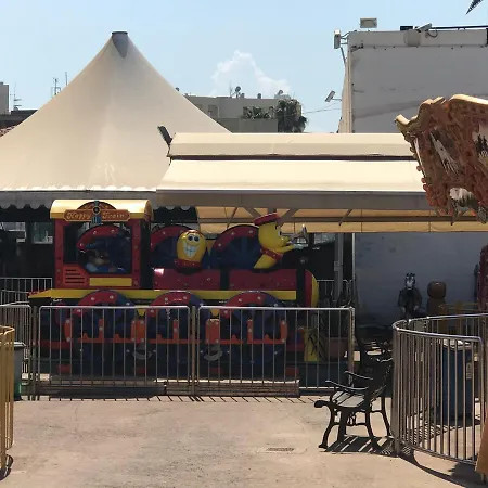 Panoramic Sea View Ларнака