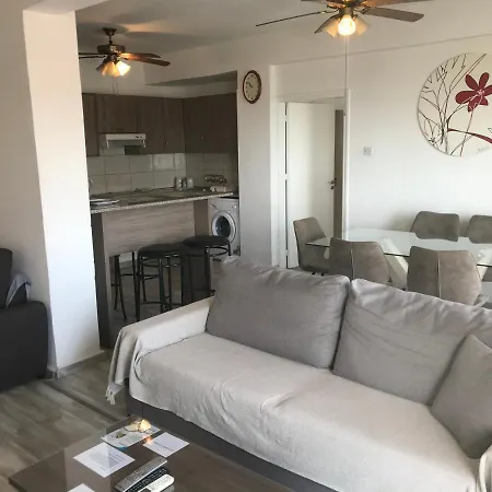 Panoramic Sea View *